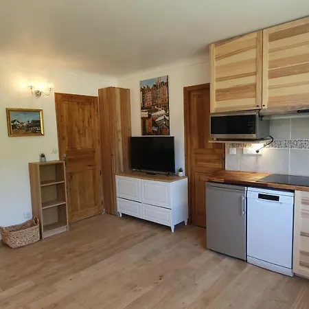 Apartment De Charme Centre De 2 A 8p, Jardin, Parking, Durable *