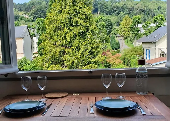 Edelweiss Apartment *